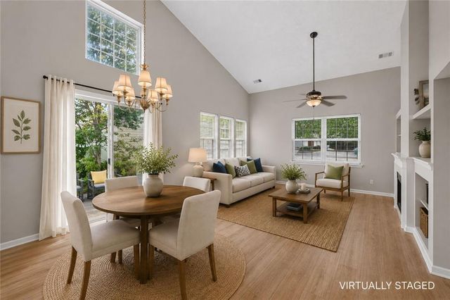 606 W Oaks Drive, Woodstock, GA 30188