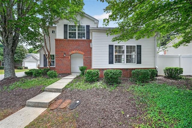 606 W Oaks Drive, Woodstock, GA 30188