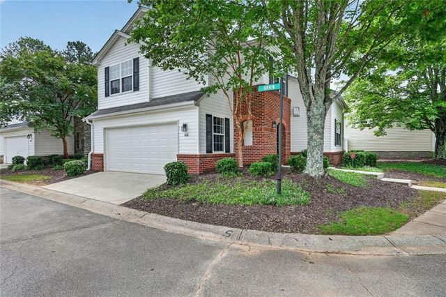 606 W Oaks Drive, Woodstock, GA 30188