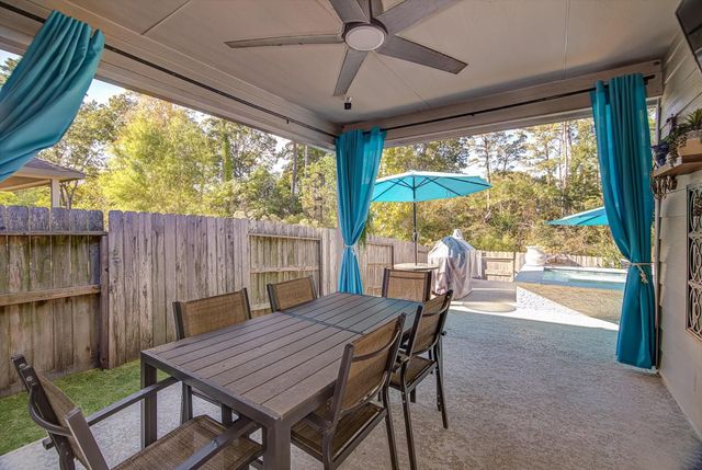 15931 Boom Drive, Crosby, TX 77532