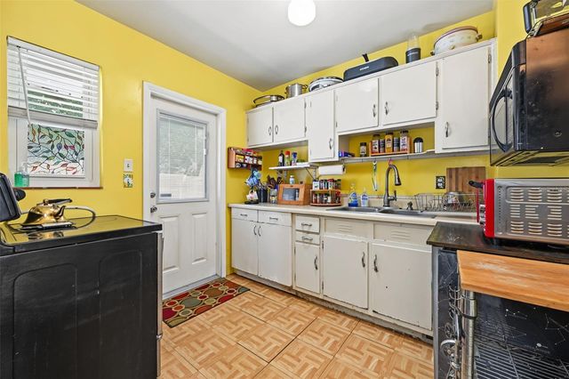 4139 1ST STREET NE, St Petersburg, FL 33703