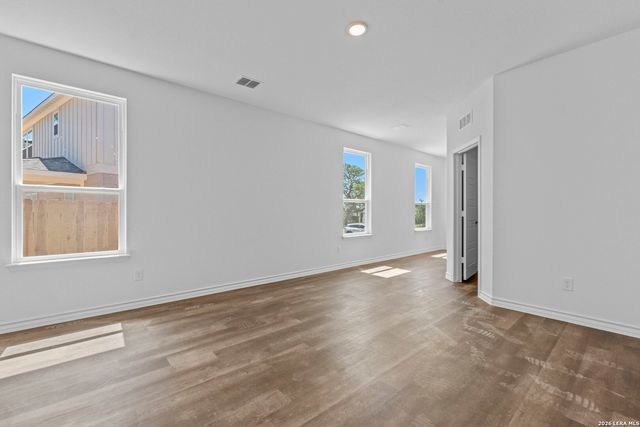 209 Jersey Ln, Boerne, TX 78006