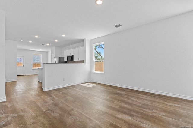 209 Jersey Ln, Boerne, TX 78006