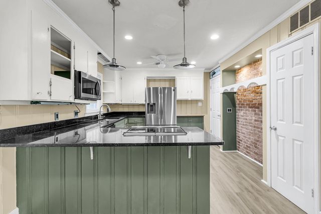 1510 Jahnz Avenue, Summerville, SC 29485