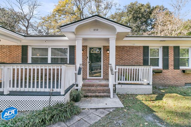 1510 Jahnz Avenue, Summerville, SC 29485