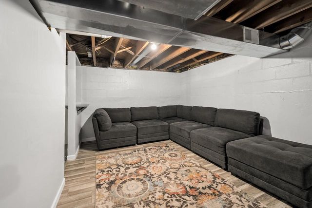 1542 9TH STREET, Green Bay, WI 54304