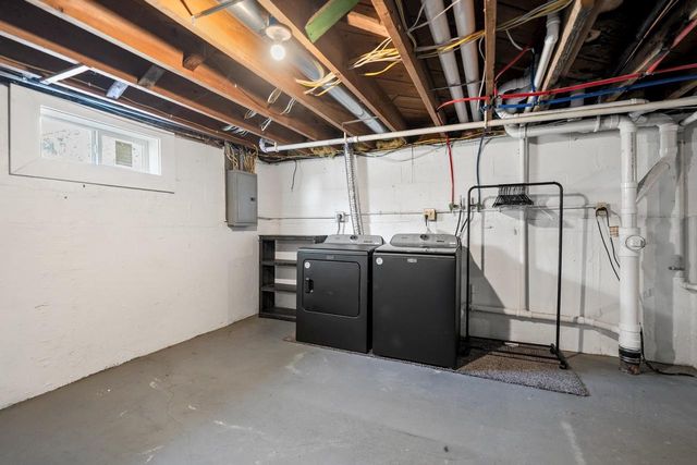 1542 9TH STREET, Green Bay, WI 54304