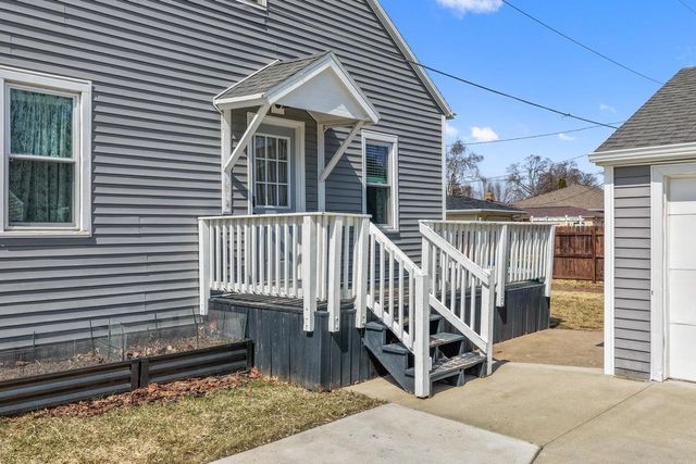 1542 9TH STREET, Green Bay, WI 54304