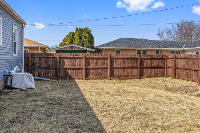 1542 9TH STREET, Green Bay, WI 54304