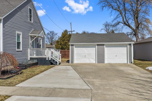 1542 9TH STREET, Green Bay, WI 54304