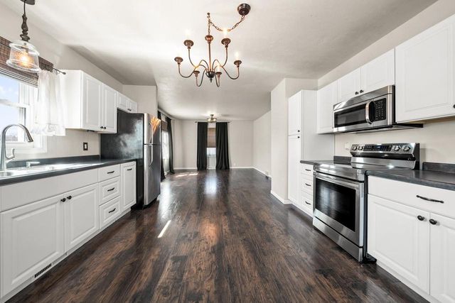 1542 9TH STREET, Green Bay, WI 54304