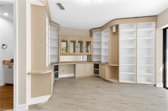 12331 Oak Brook CT, Fort Myers, FL 33908