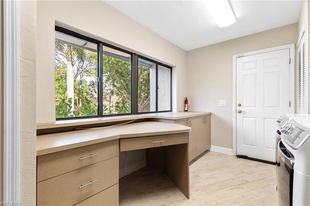 12331 Oak Brook CT, Fort Myers, FL 33908