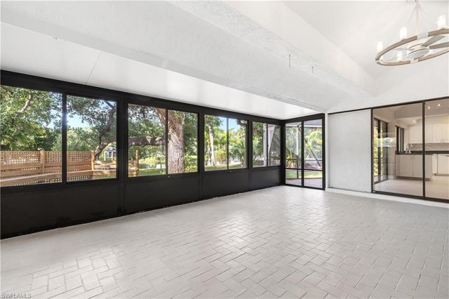 12331 Oak Brook CT, Fort Myers, FL 33908