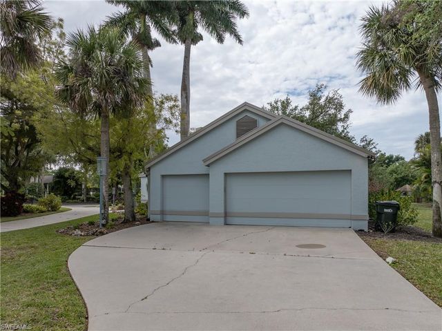 12331 Oak Brook CT, Fort Myers, FL 33908