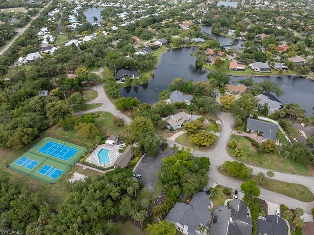 12331 Oak Brook CT, Fort Myers, FL 33908