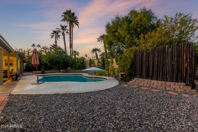 4364 E SHEENA Drive, Phoenix, AZ 85032