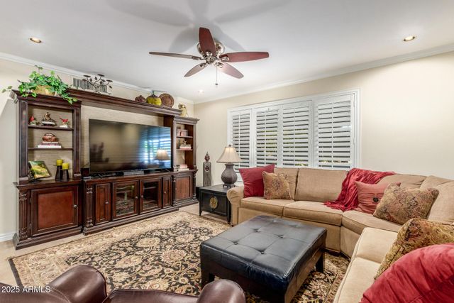 4364 E SHEENA Drive, Phoenix, AZ 85032