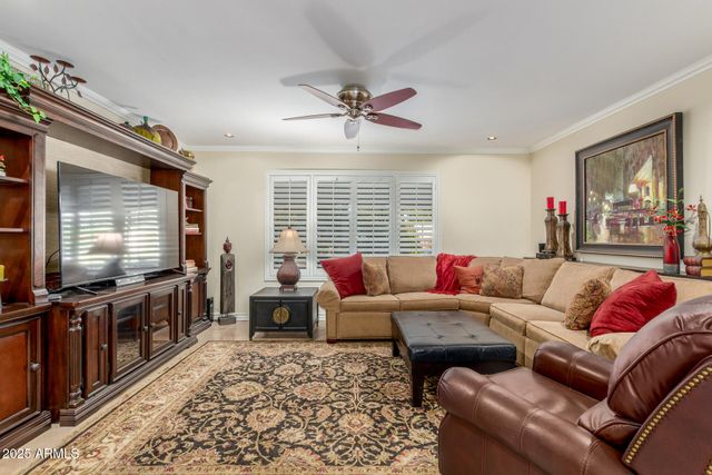 4364 E SHEENA Drive, Phoenix, AZ 85032