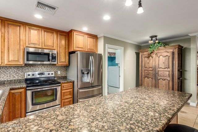 4364 E SHEENA Drive, Phoenix, AZ 85032