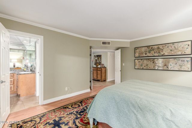 4364 E SHEENA Drive, Phoenix, AZ 85032