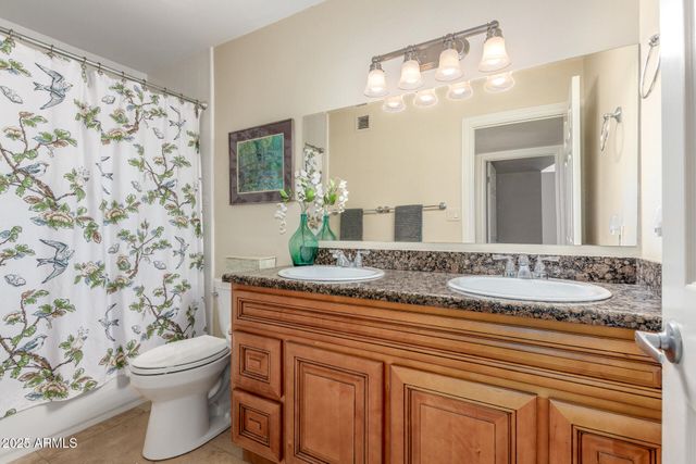 4364 E SHEENA Drive, Phoenix, AZ 85032