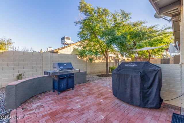 4364 E SHEENA Drive, Phoenix, AZ 85032