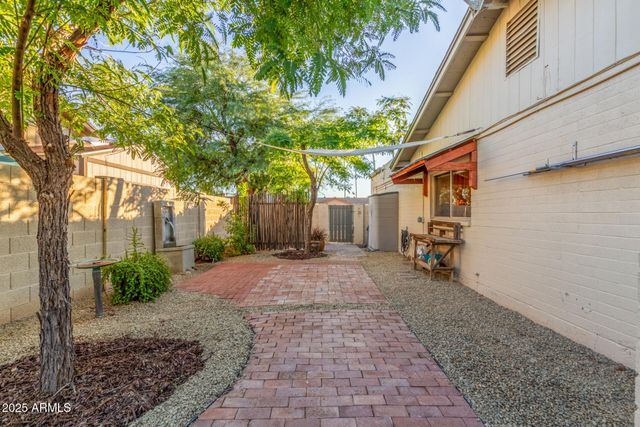 4364 E SHEENA Drive, Phoenix, AZ 85032