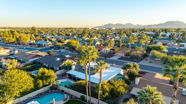 4364 E SHEENA Drive, Phoenix, AZ 85032