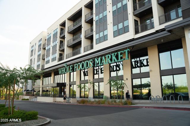 4364 E SHEENA Drive, Phoenix, AZ 85032