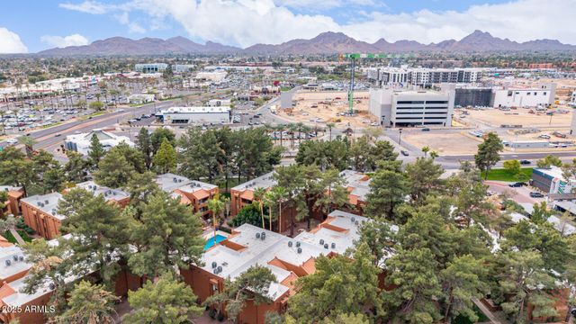 4364 E SHEENA Drive, Phoenix, AZ 85032