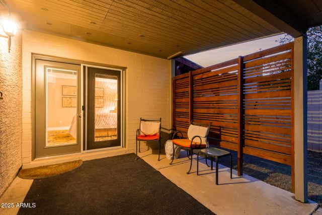 4364 E SHEENA Drive, Phoenix, AZ 85032