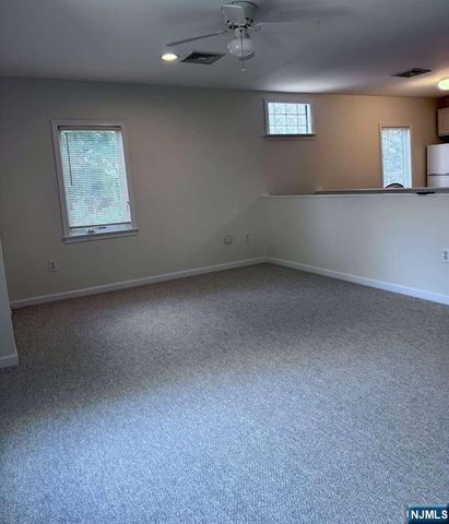 651 Day Avenue, Ridgefield, NJ 07657