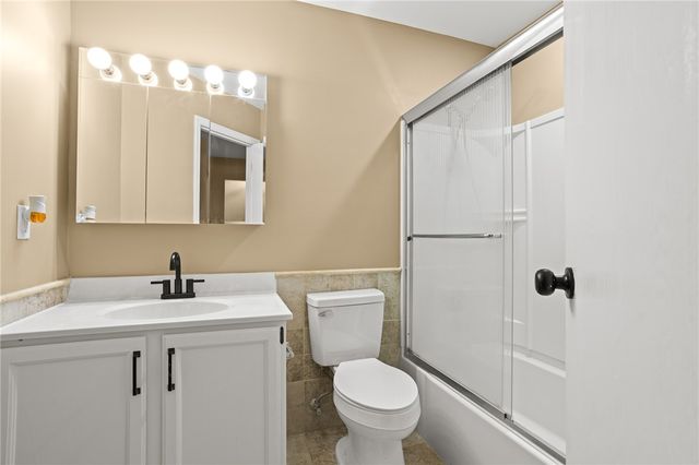 8349 Chinaberry Place, Huber Heights, OH 45424