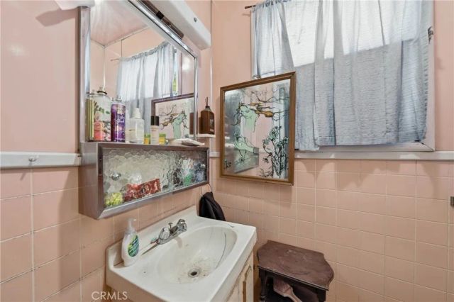 21129 Santa Clara, Middletown, CA 95461