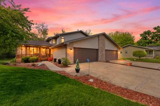 339 Bunker Drive, Schererville, IN 46375
