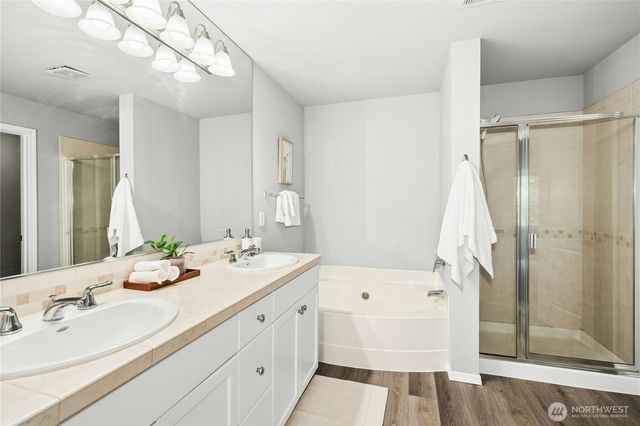 445 Shelton Place NE, Renton, WA 98056