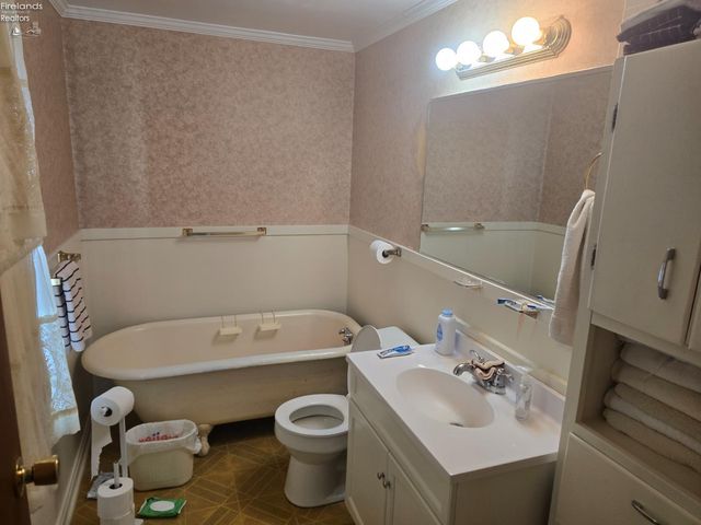 1019 Winnebago Avenue, Sandusky, OH 44870