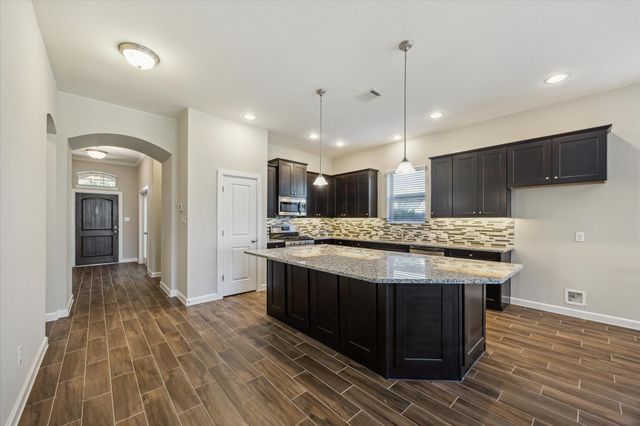 205 Castlegate Lane, Jersey Village, TX 77065