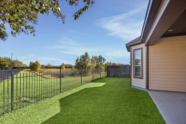 205 Castlegate Lane, Jersey Village, TX 77065