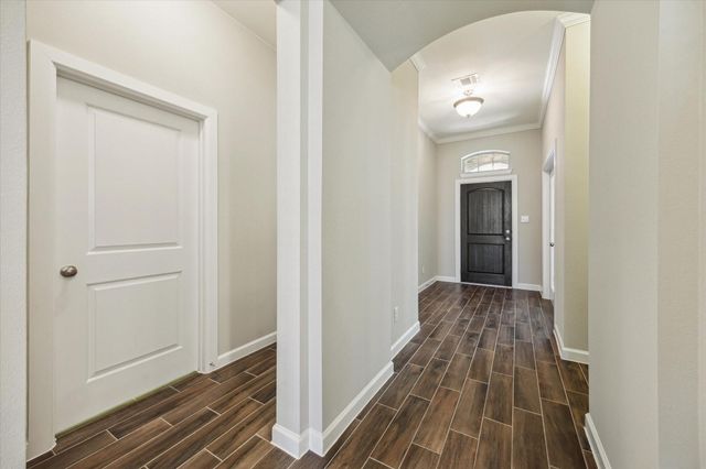 205 Castlegate Lane, Jersey Village, TX 77065