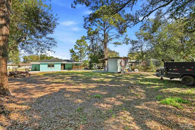 305 N Madison Dr, Pensacola, FL 32505