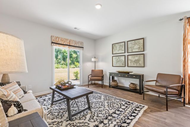 1061 Forrest Creek Drive, Summerville, SC 29483