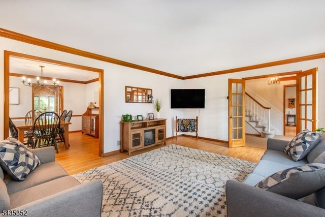 28 Kingswood Ct, Montgomery Twp., NJ 08502