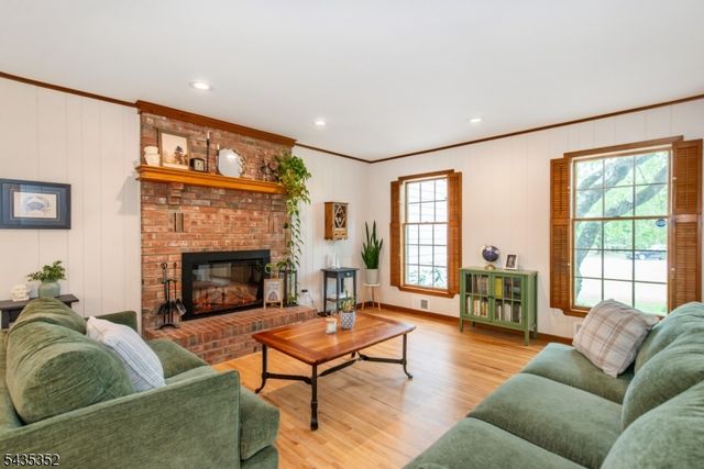 28 Kingswood Ct, Montgomery Twp., NJ 08502