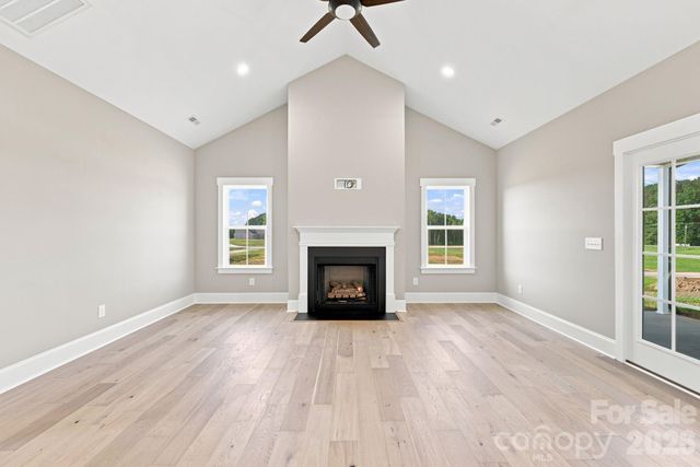 257 Sandpiper Drive 04, Lexington, NC 27295