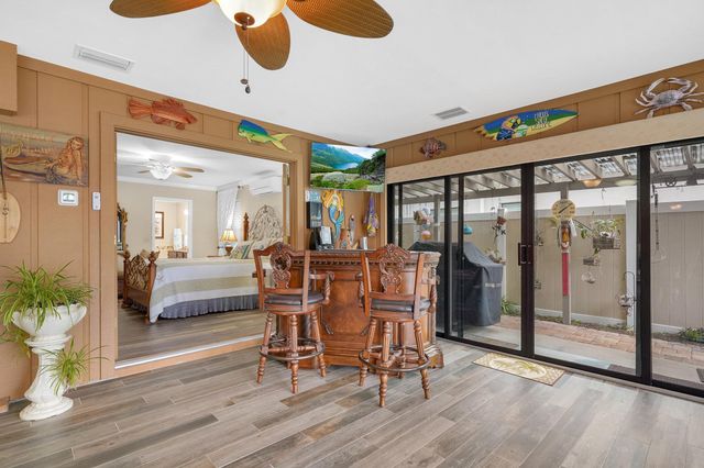 4 Calusa Ct, Palm Coast, FL 32137