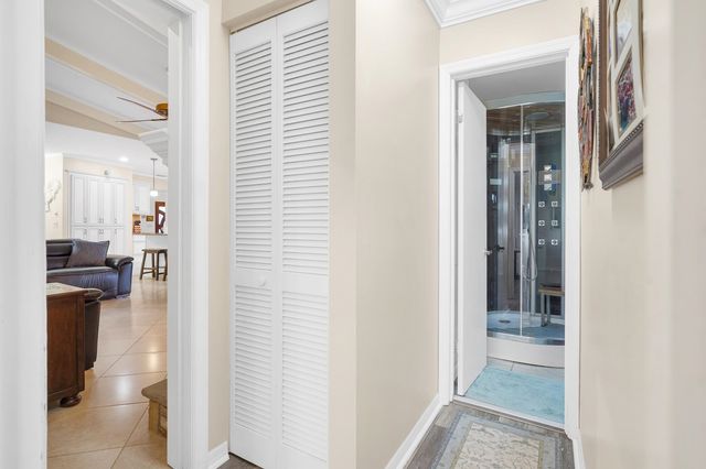 4 Calusa Ct, Palm Coast, FL 32137