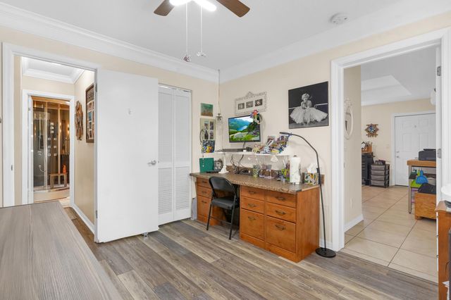 4 Calusa Ct, Palm Coast, FL 32137