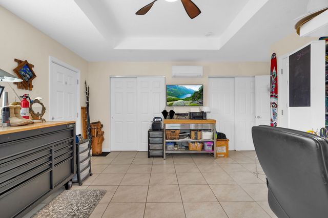 4 Calusa Ct, Palm Coast, FL 32137